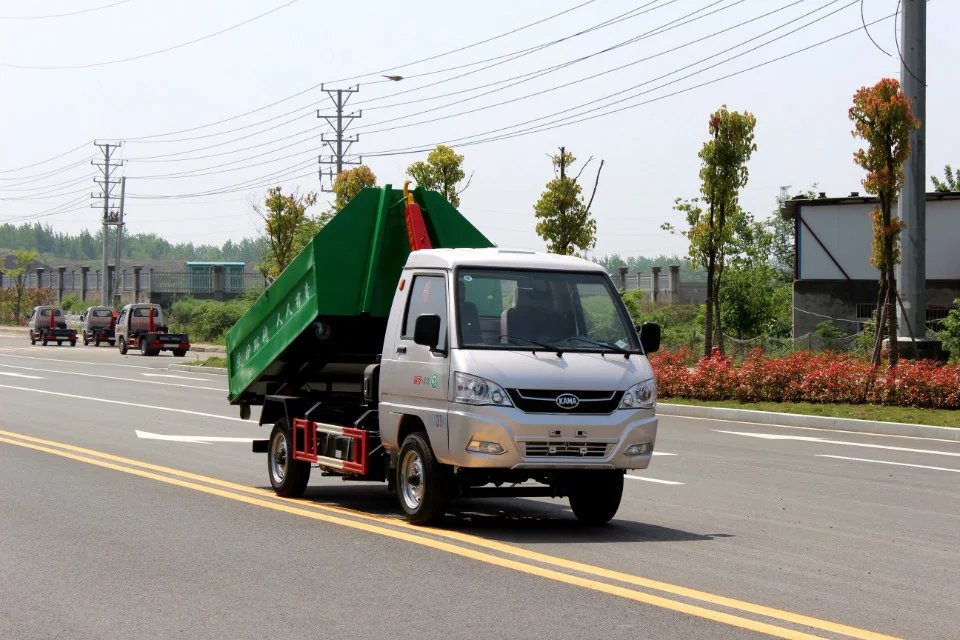 凯马双燃料拉臂垃圾车