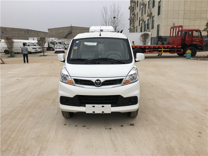 福田伽途面包冷藏车